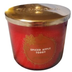 3WickCandle White Barn